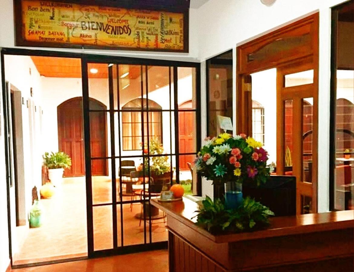 Hostal Las Puertas Santa Ana Ngoại thất bức ảnh