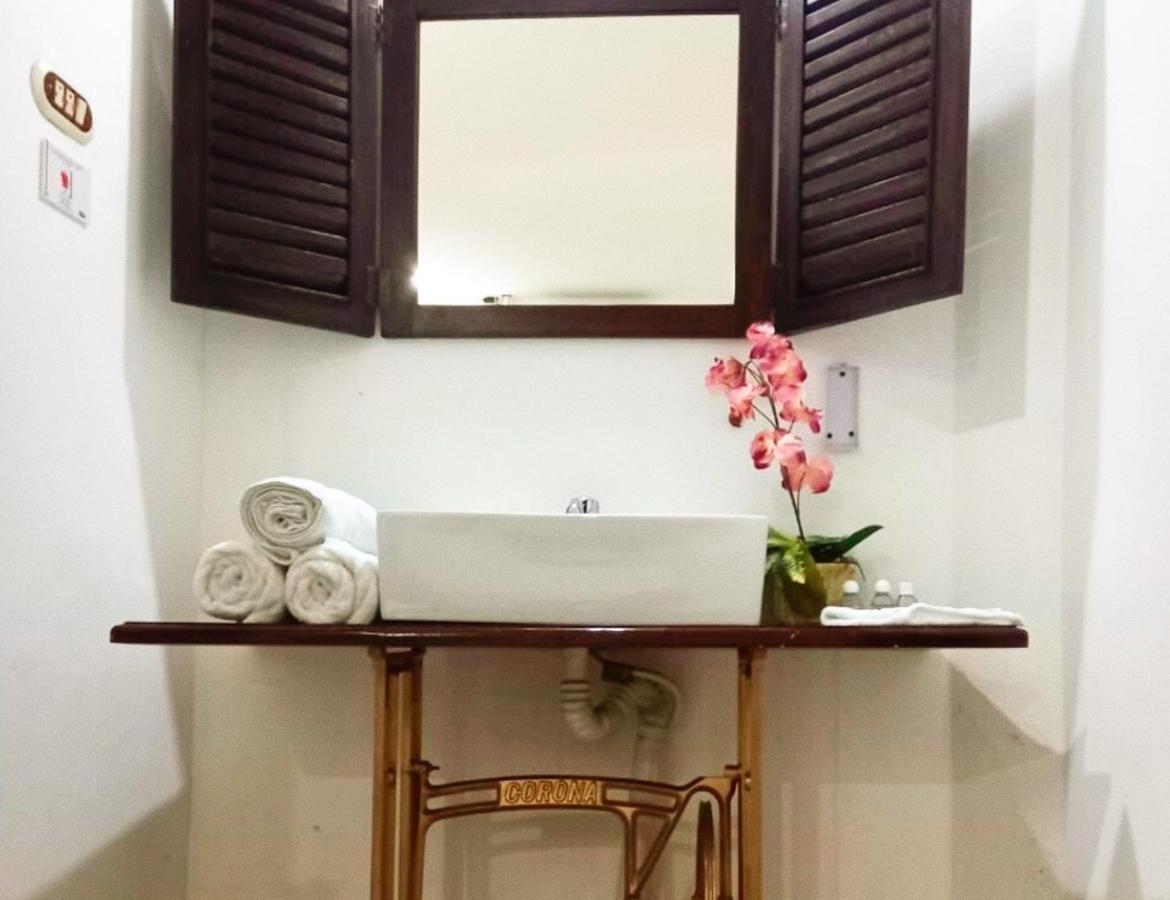 Hostal Las Puertas Santa Ana Ngoại thất bức ảnh