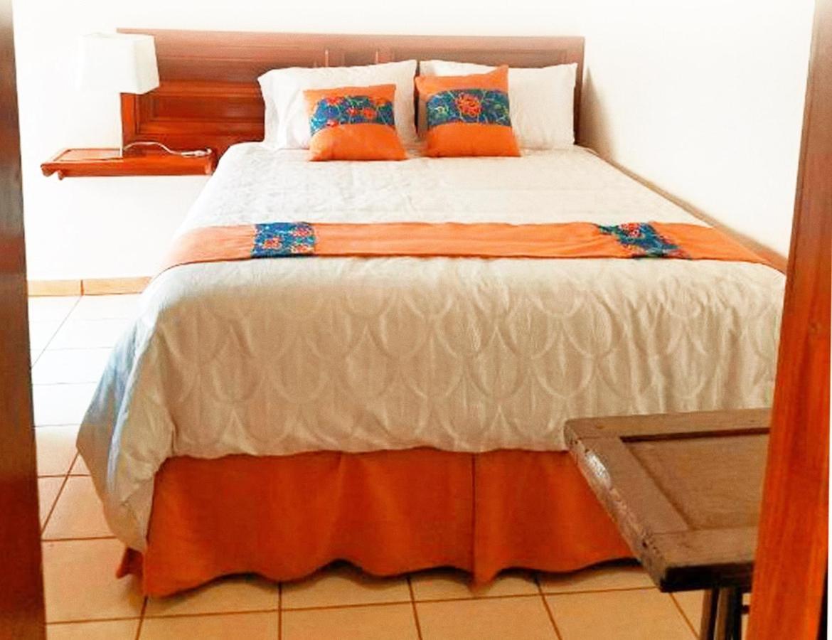 Hostal Las Puertas Santa Ana Ngoại thất bức ảnh